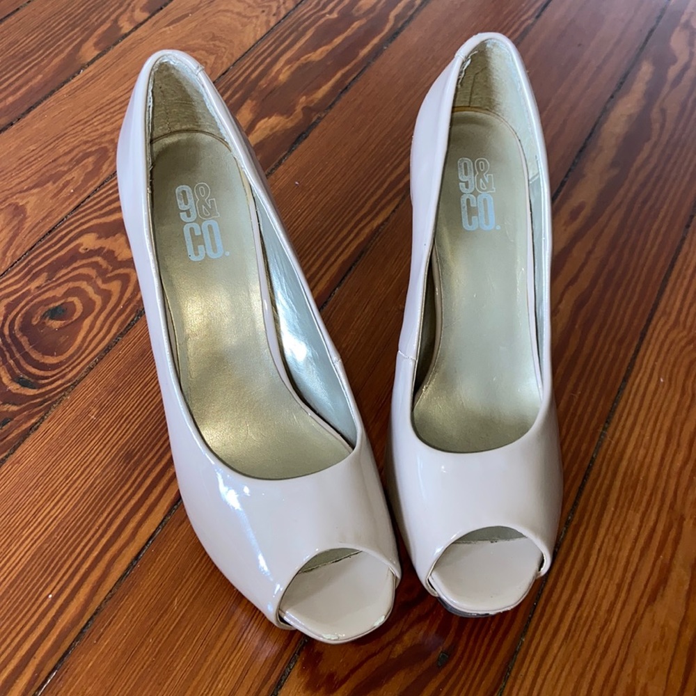 Nine and Co Nude Pumps